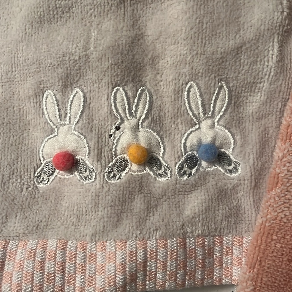 Cute Bunny Towel Set in Pink and White with Shower Curtain - Picture 3 of 5